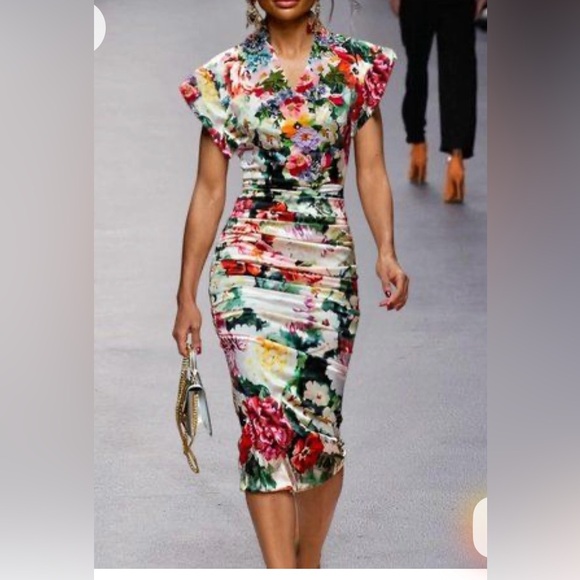 STYLEWE Red and Pink Ruched Asymmetrical Dress - Picture 1 of 3